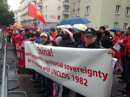 Les Vietnamiens en Autriche et en Pologne manifestent contre les actions chinoises en Mer Orientale
